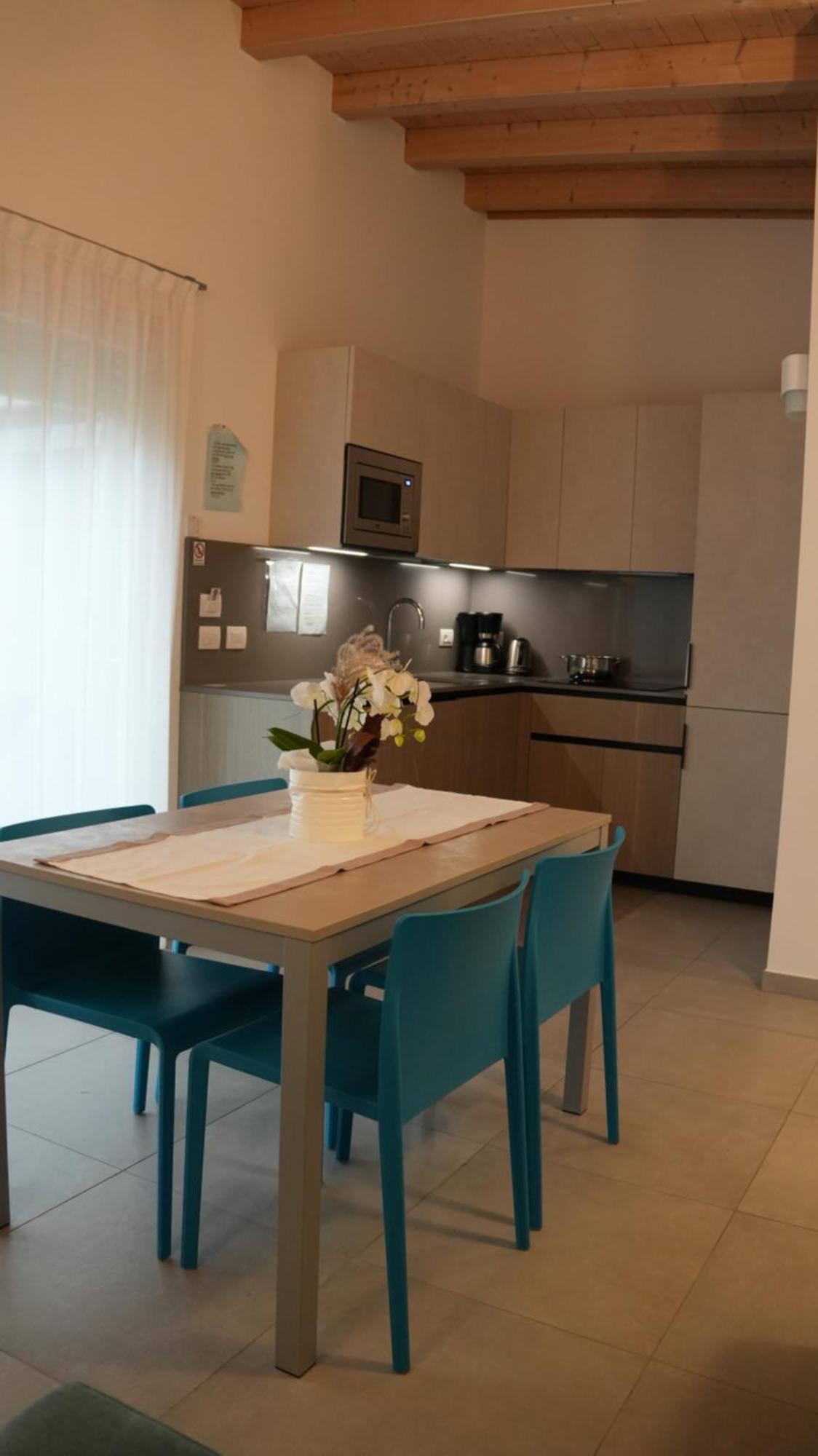 Casa Maria Apartments Рива дел Гарда Стая снимка