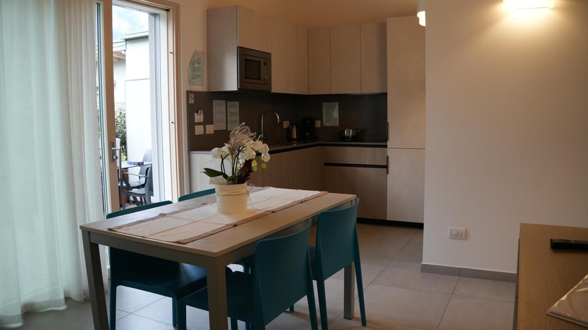 Casa Maria Apartments Рива дел Гарда Стая снимка