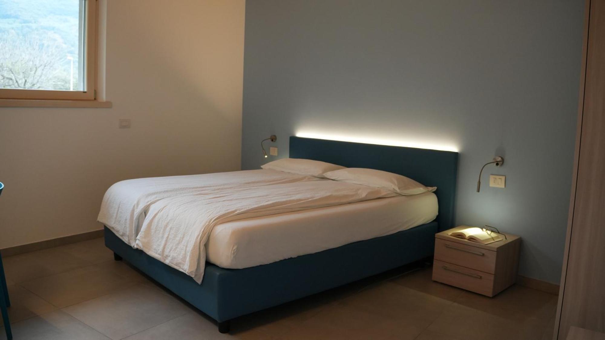 Casa Maria Apartments Рива дел Гарда Стая снимка