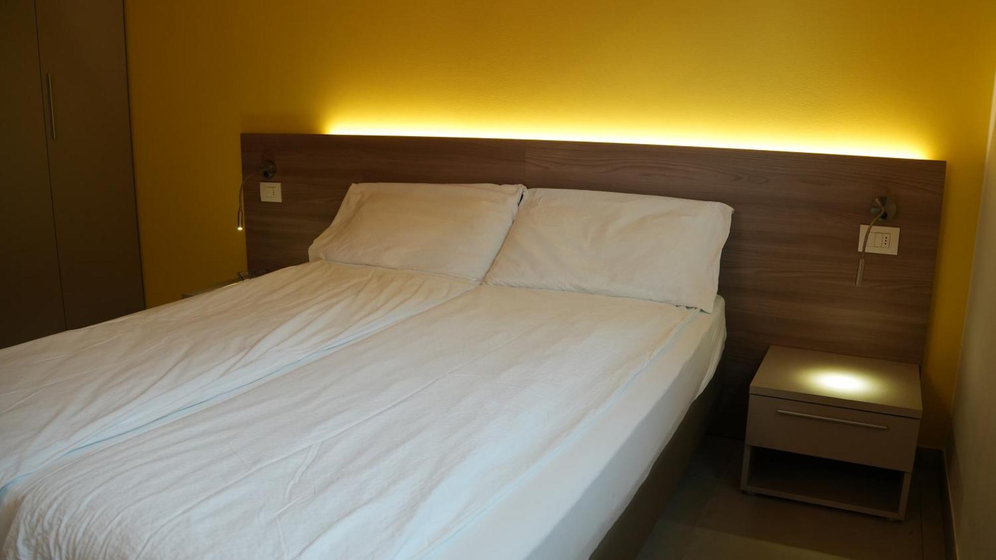 Casa Maria Apartments Рива дел Гарда Стая снимка