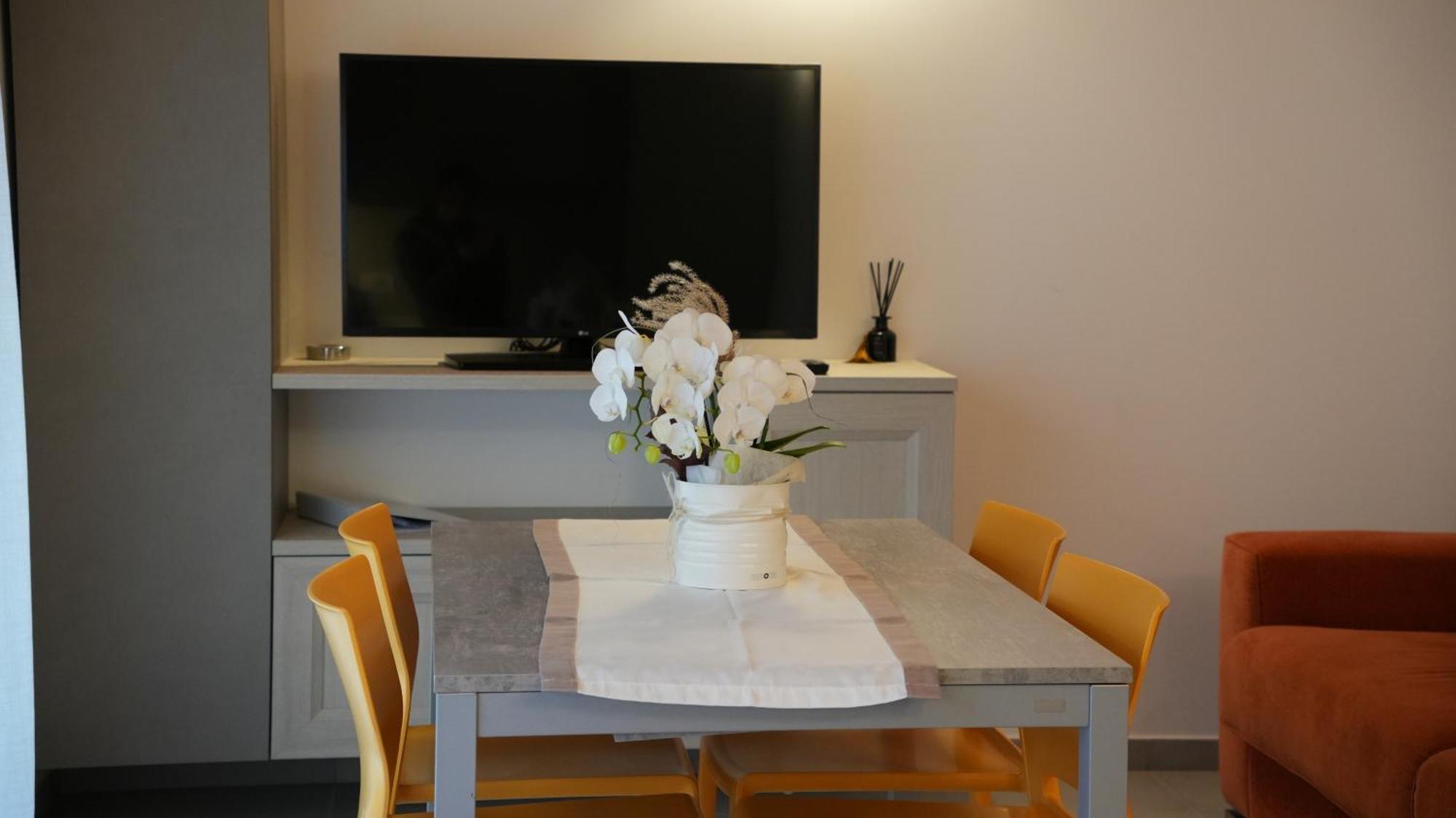 Casa Maria Apartments Рива дел Гарда Стая снимка